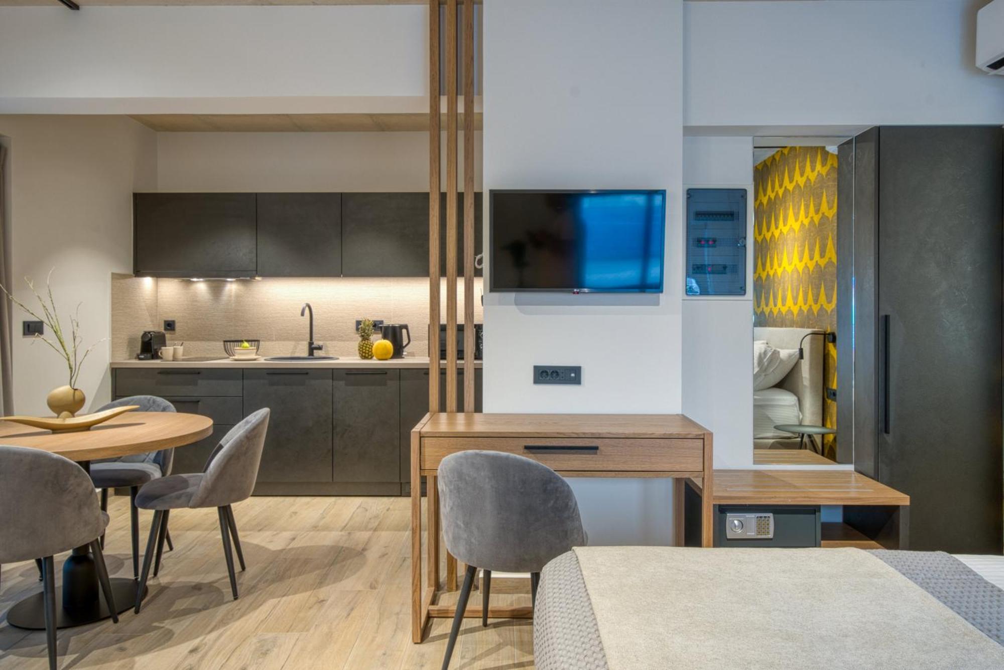 Amphora Nafplio- Elegance Suites Εξωτερικό φωτογραφία